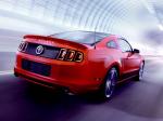 Ford Mustang V6 2012 года